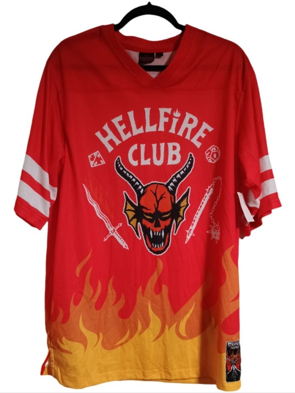 Stranger Things Hellfire Club 86 Red Flame Graphic Football Jersey Medium NWT